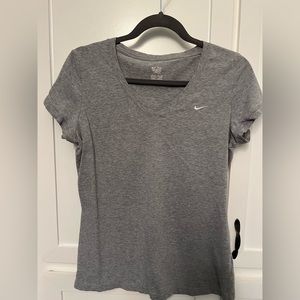 Nike tee